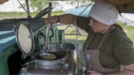 "Азову" потрібні кухарі — які умови праці та скільки платитимуть - 290x166