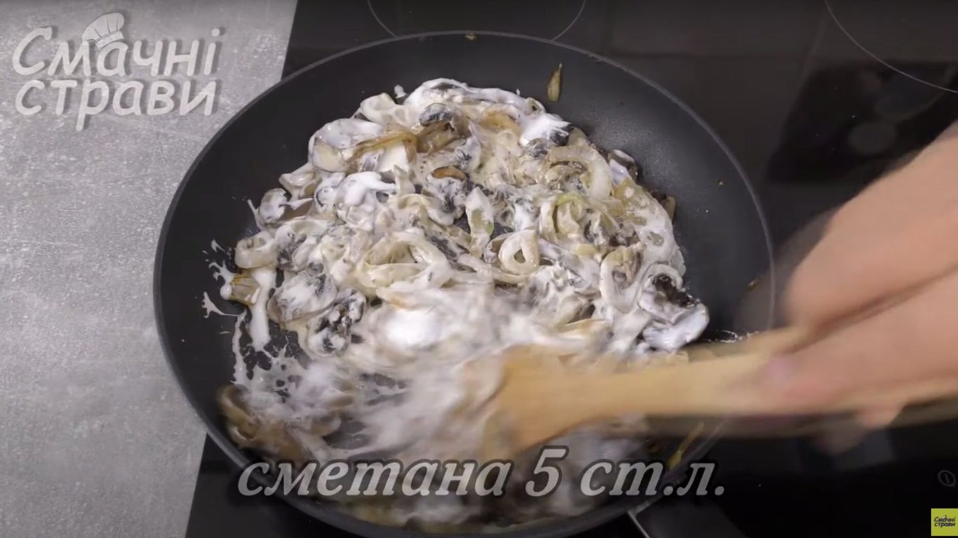 простий рецепт печериць на сковороді 