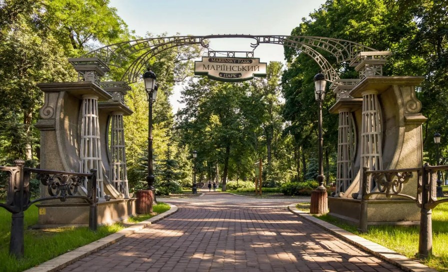 Топ-3 локації в Києві, де варто побувати цієї весни - фото 3