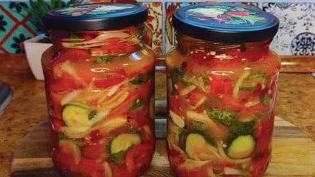 Салат на зиму с огурцами и помидорами: рецепт консервирования "2 в 1" - 285x160