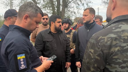Ткаченко приїхав на місце трагедії у селі Мила - 290x166
