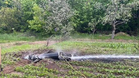 Последствия сбивания ракет над Киевом: есть воспламенение и падение обломков - 285x160