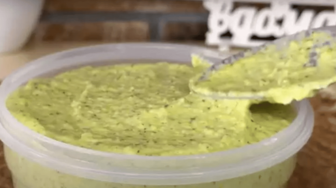 намазка на сніданок з кабаків та плавлених сирків 