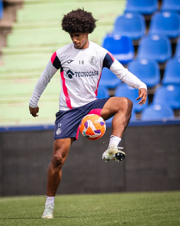 Петер Федерико