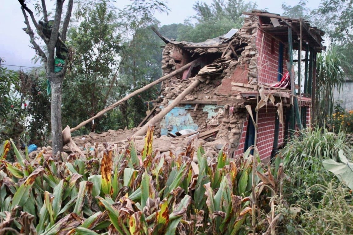 погибшие в результате землетрясения в Непале