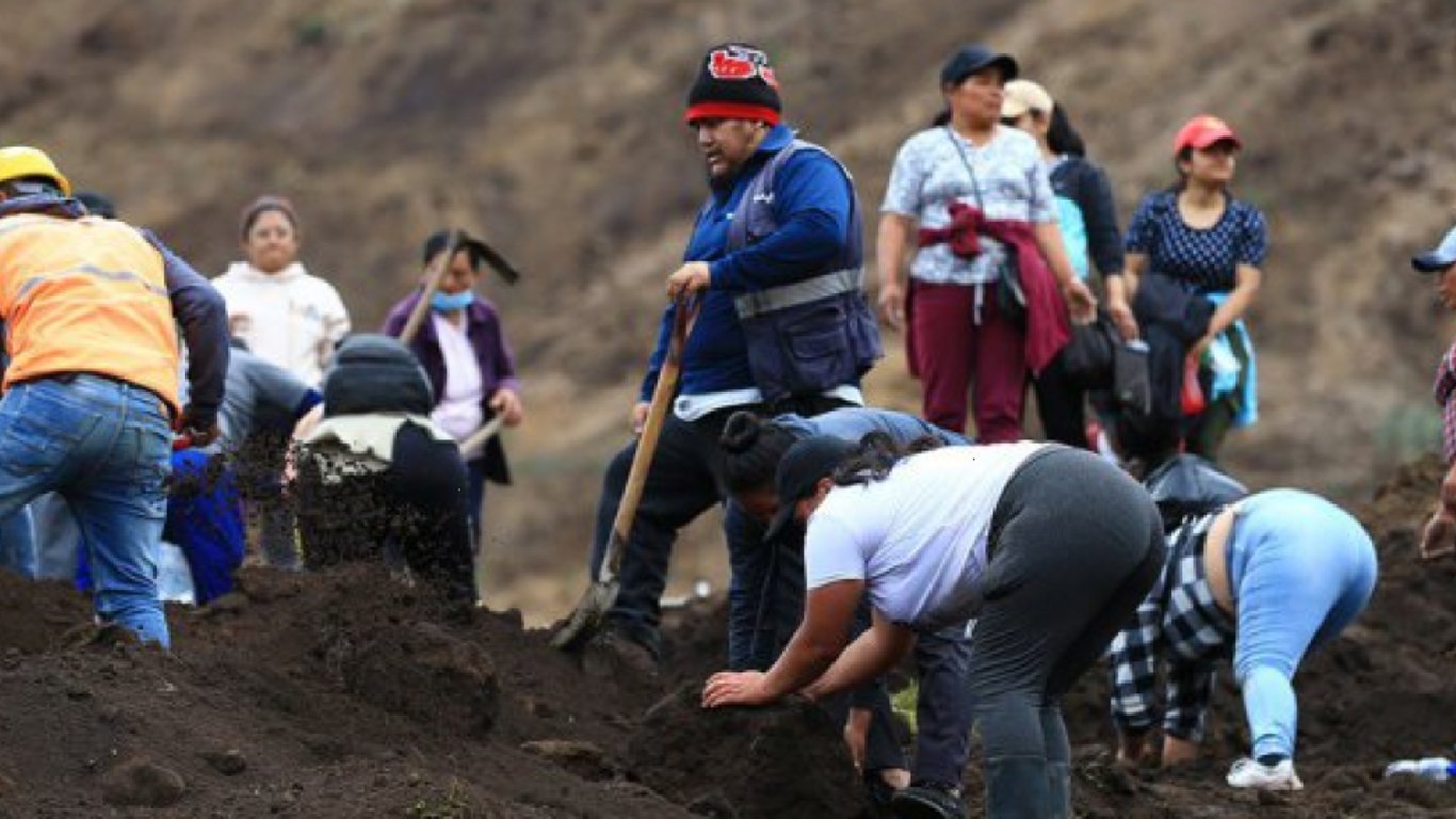 В Еквадорі стався зсув ґрунту: десятки загиблих