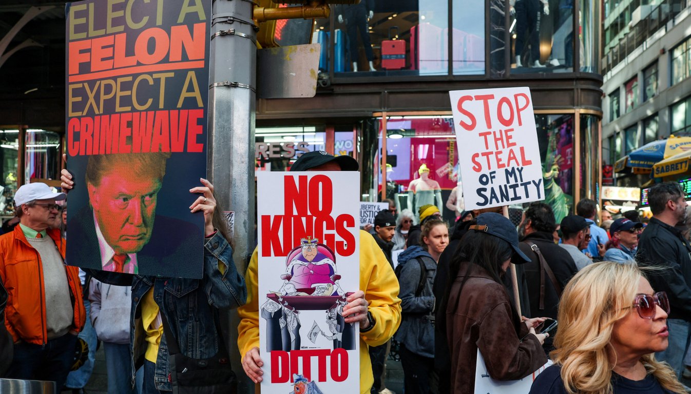 Протесты против Трампа