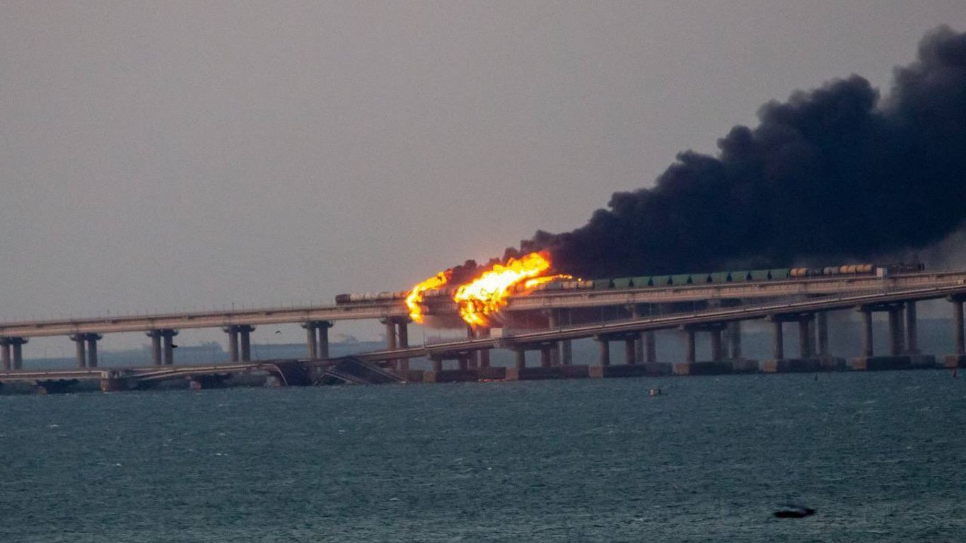 Крымский мост будет уничтожен: в ВМС дали прогноз