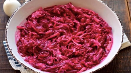 Швидкий салат з буряка з 1 секретним інгредієнтом — рецепт - 285x160