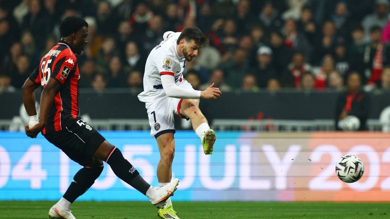 Хвича Кварацхелия в матче против Ниццы, 21 марта, 2026 года