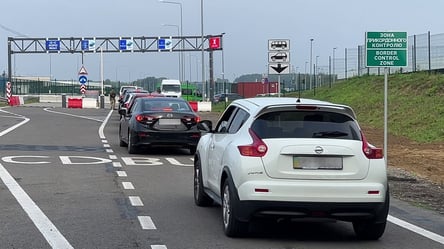 Туристку з України розвернули на польському кордоні — що сталося - 285x160