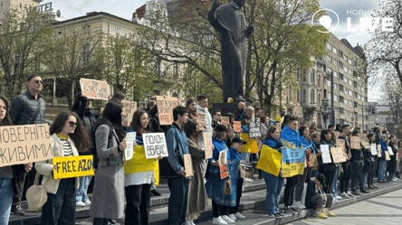 Акция в поддержку пленных во Львове — мать одного из защитников призвала не забывать о них - 285x160