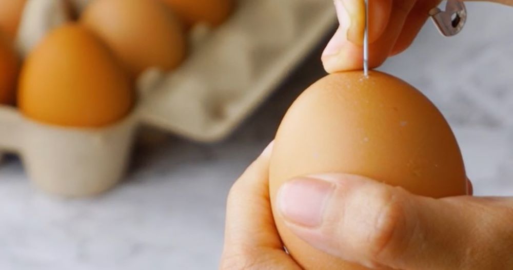 Шкарлупа яйця не трісне під час варіння, якщо застосувати ці хитрощі - фото 1