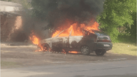 У Маріуполі партизани підпалили авто окупантів - 285x160