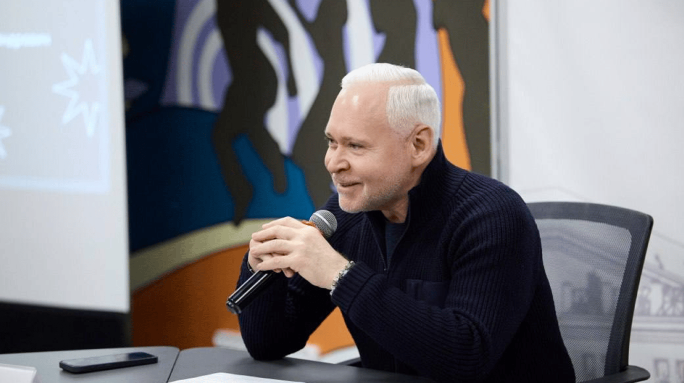 Терехов на зустрічі "Школи молодого дипломата"