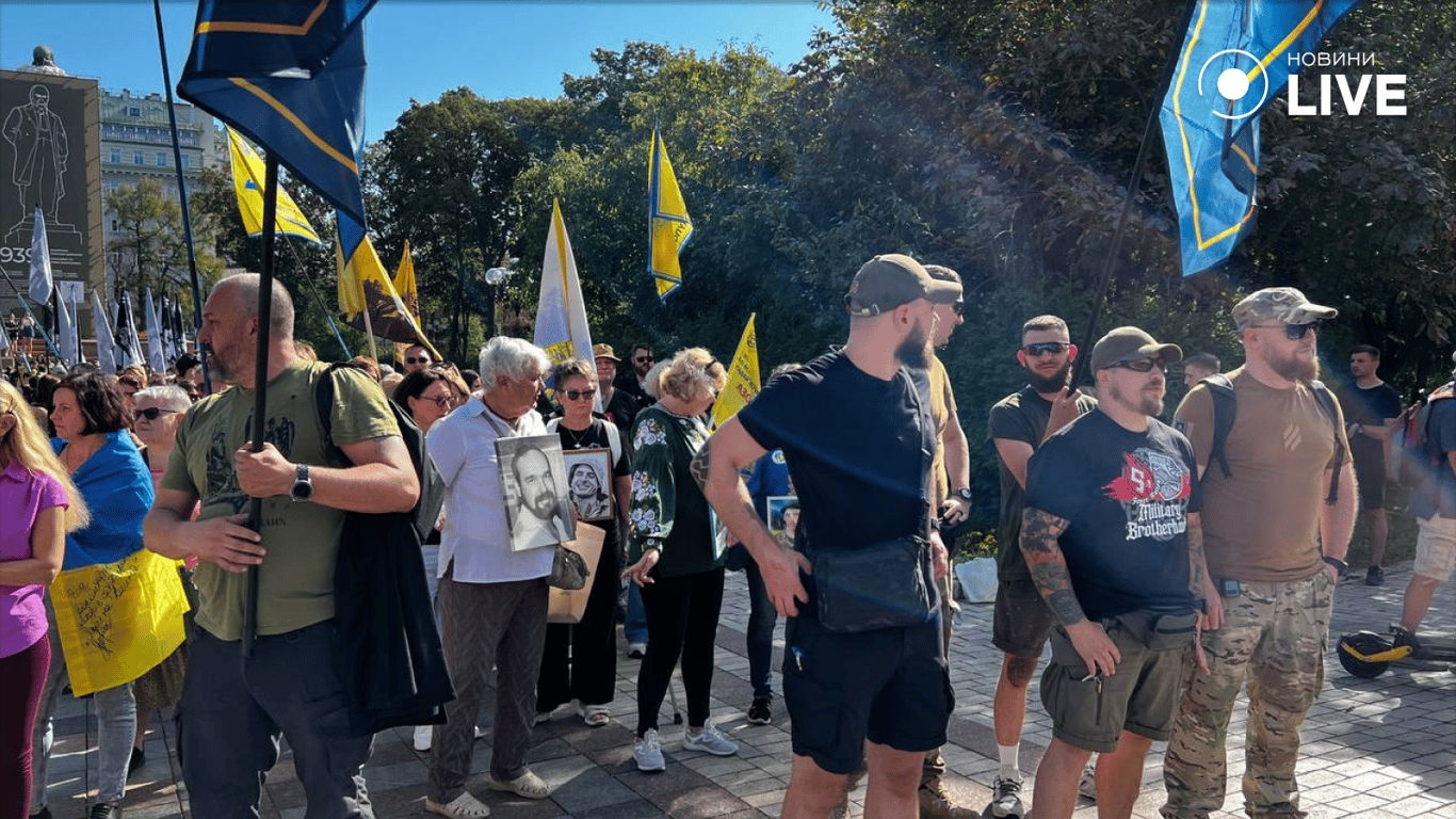 Хода до Дня захисників та захисниць України 