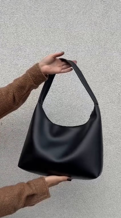 Універсальна сумка, що пасує до всього