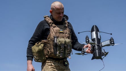 Японія уклала контракт на закупівлю українських дронів - 285x160