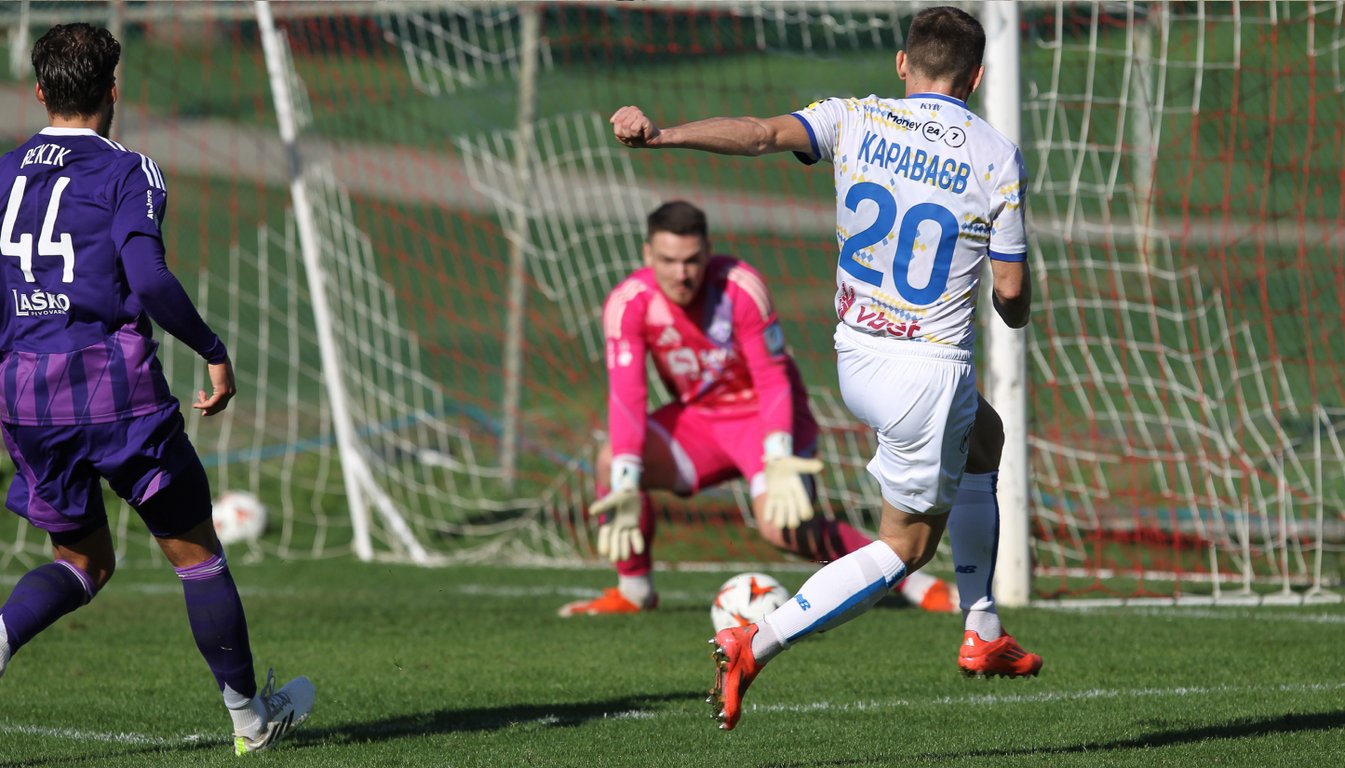 Александр Караваев