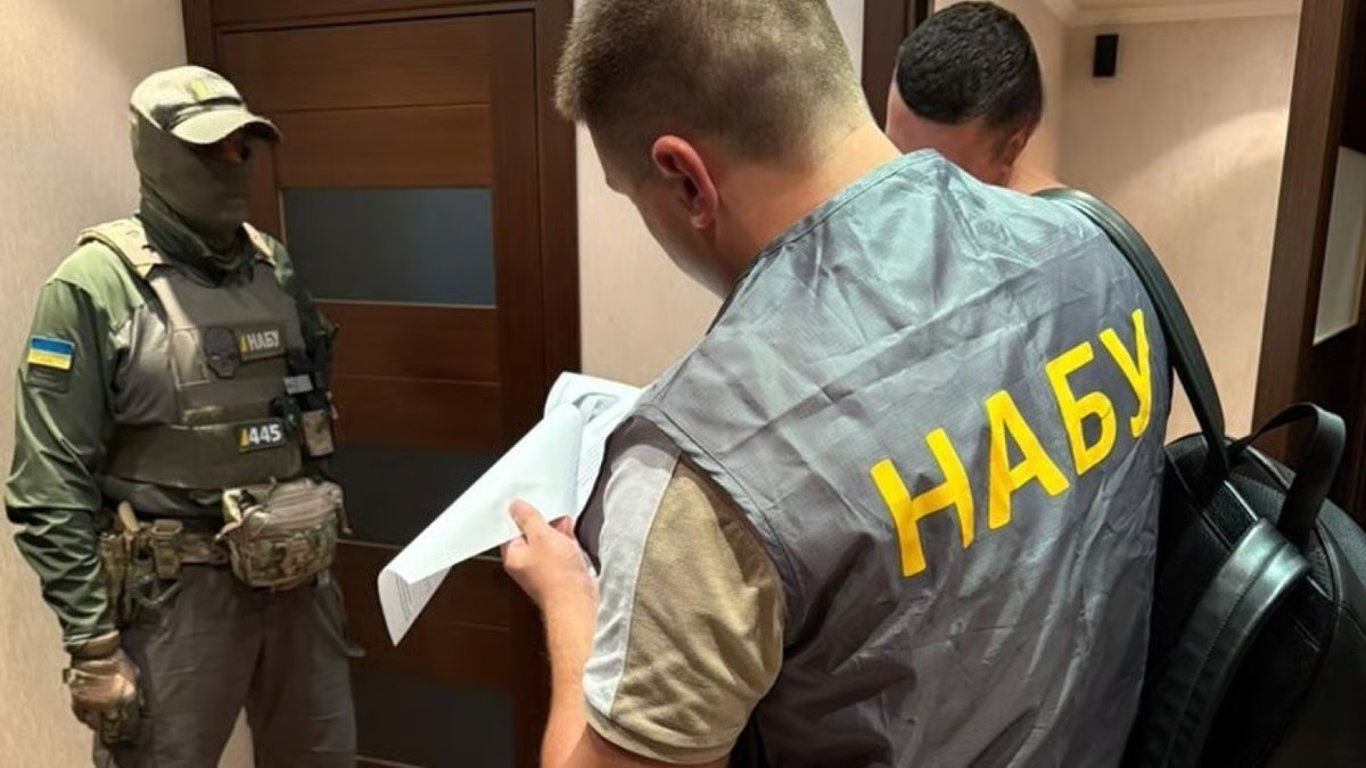 НАБУ та САП викрили схему розкрадання оборонного майна на 350 млн грн