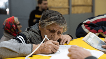 Пенсії "поставили на паузу" — у Мінсоцполітики назвали причину - 285x160