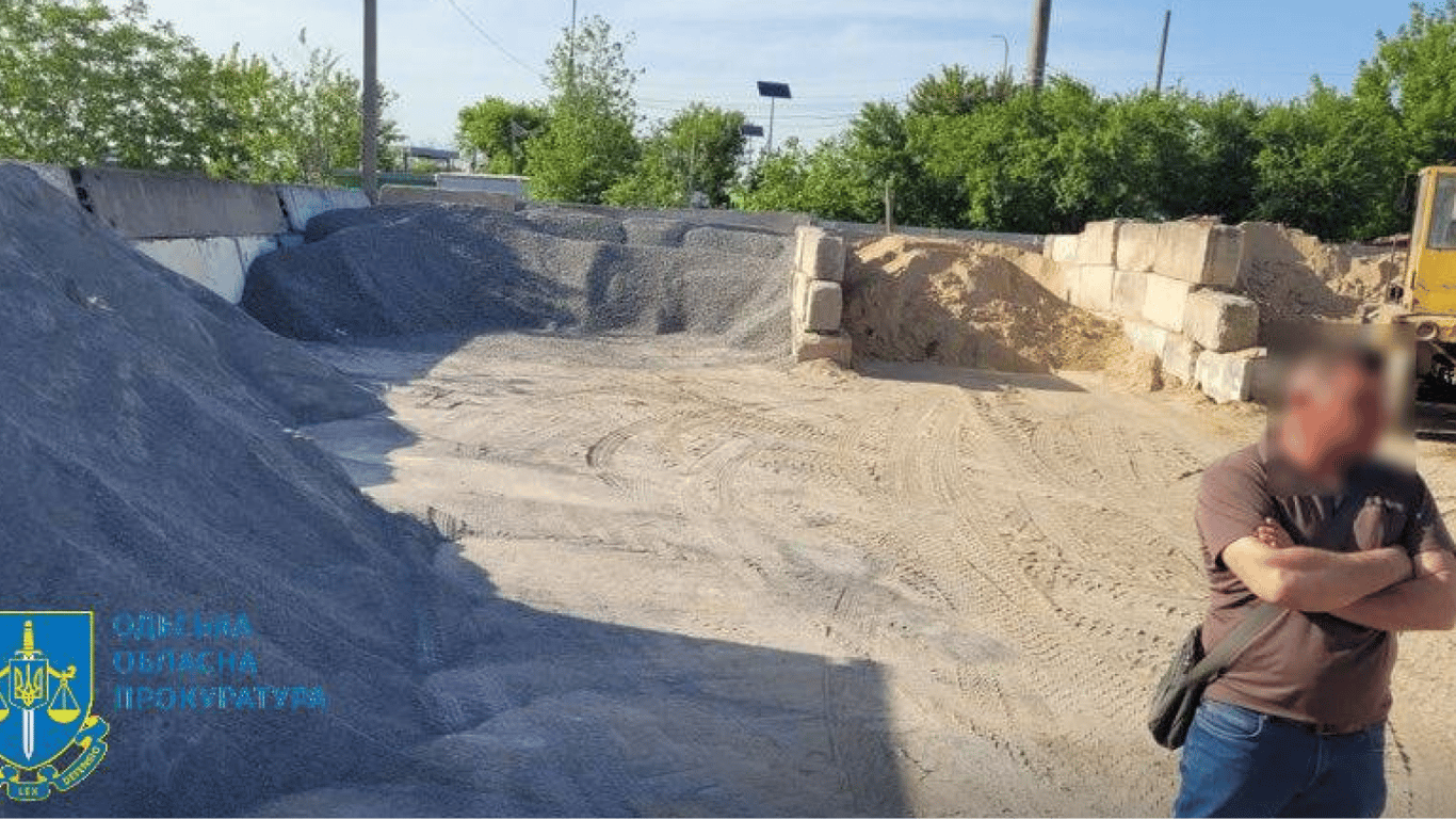 Незаконная добыча песка в Одесской области: какое наказание ждет "бизнесменов"