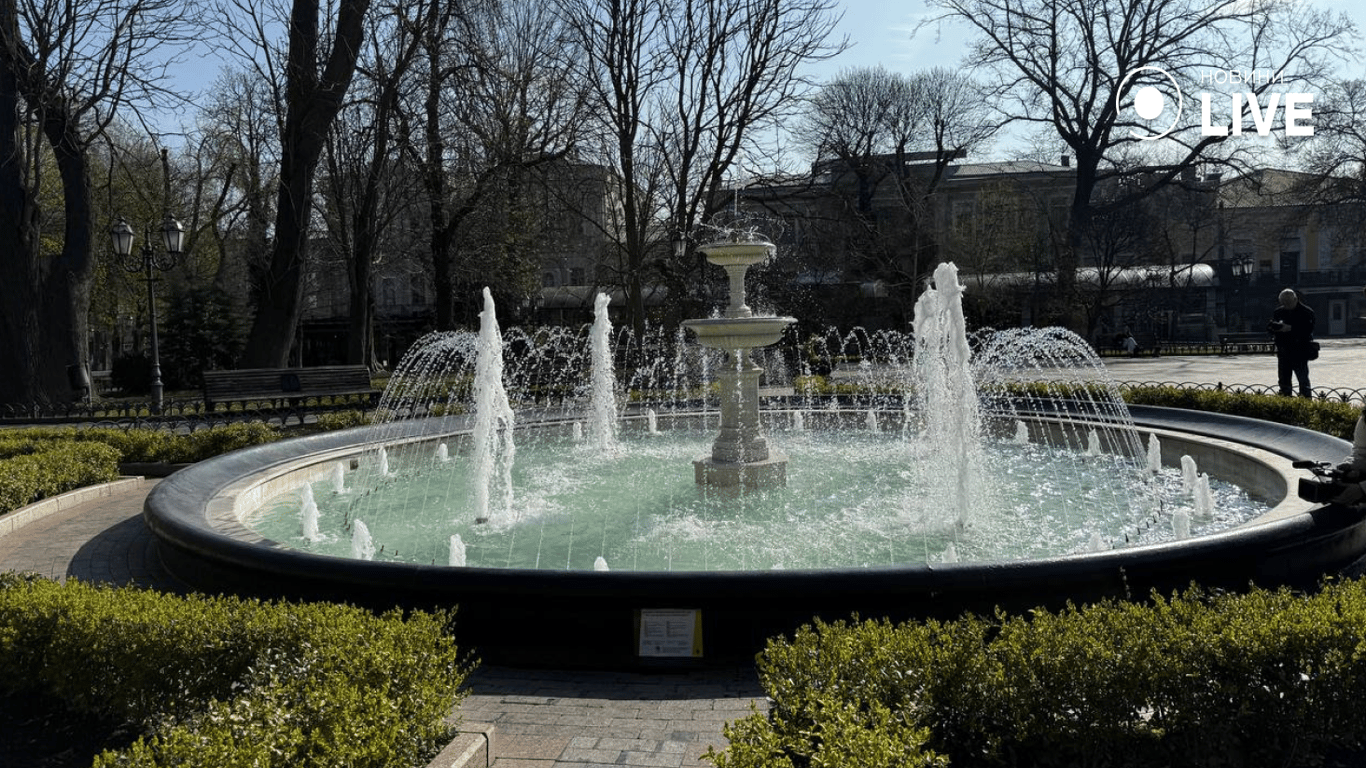 В Одессе заработал первый фонтан - фото - фото 7