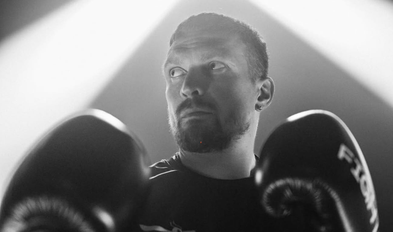 Александр Усик