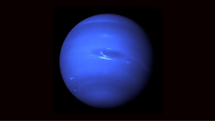 Из атмосферы Нептуна исчезли облака: какая причина - 285x160