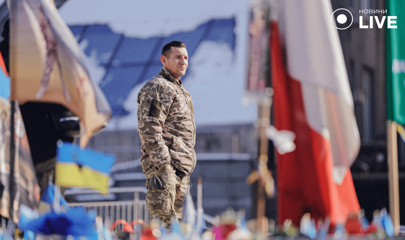 Масова акція пам'яті загиблих Героїв на третю річницю вторгнення