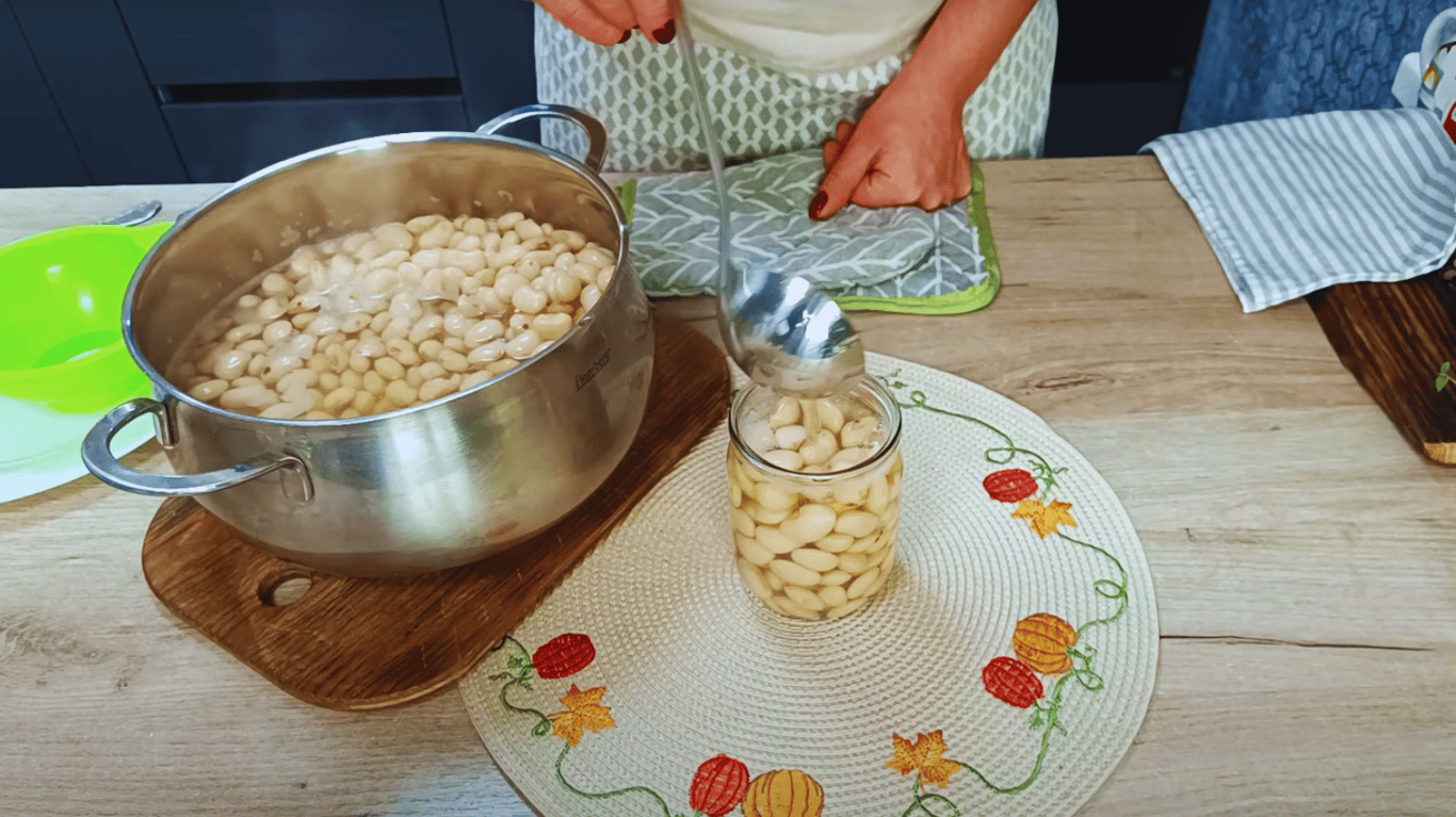 консервована квасоля на зиму