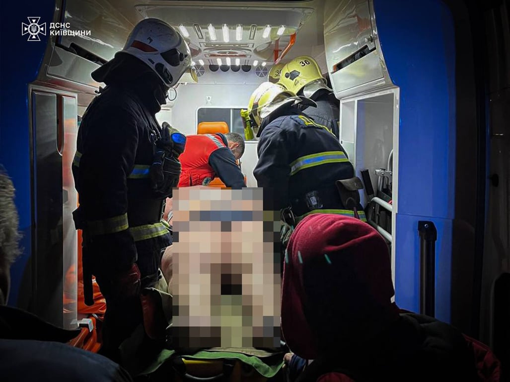 Допомога 250-кілограмовому чоловіку на Київщині