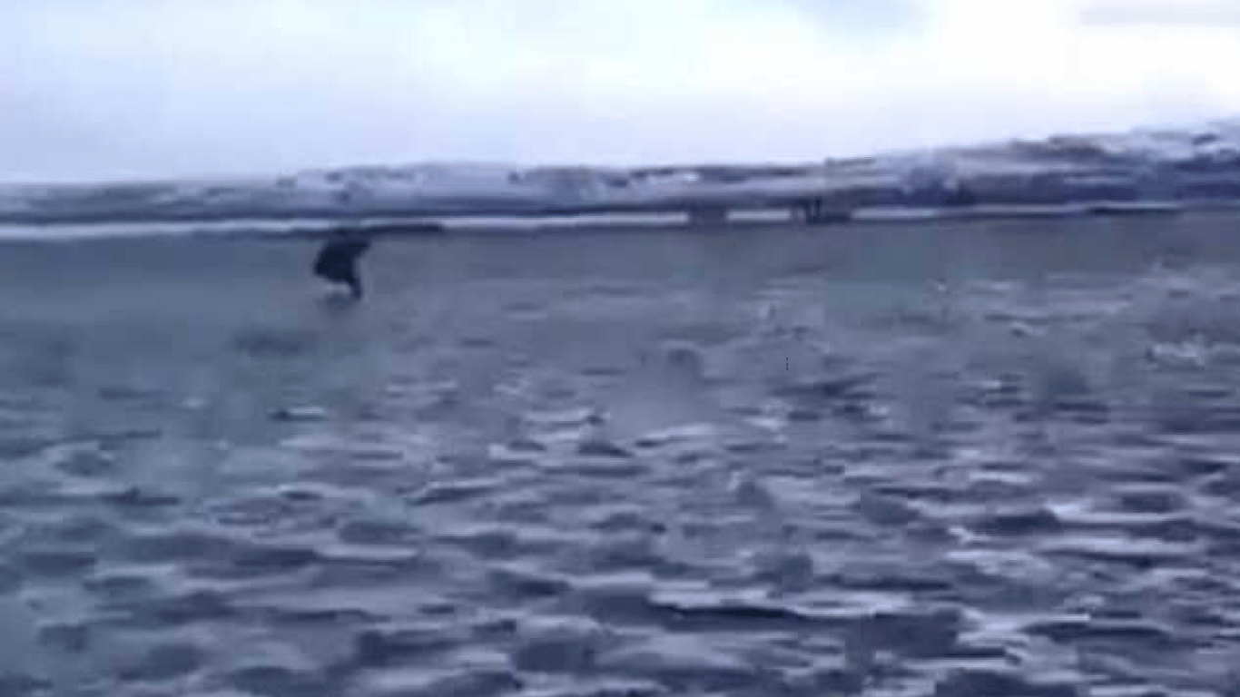 В России аэродром ушел под воду