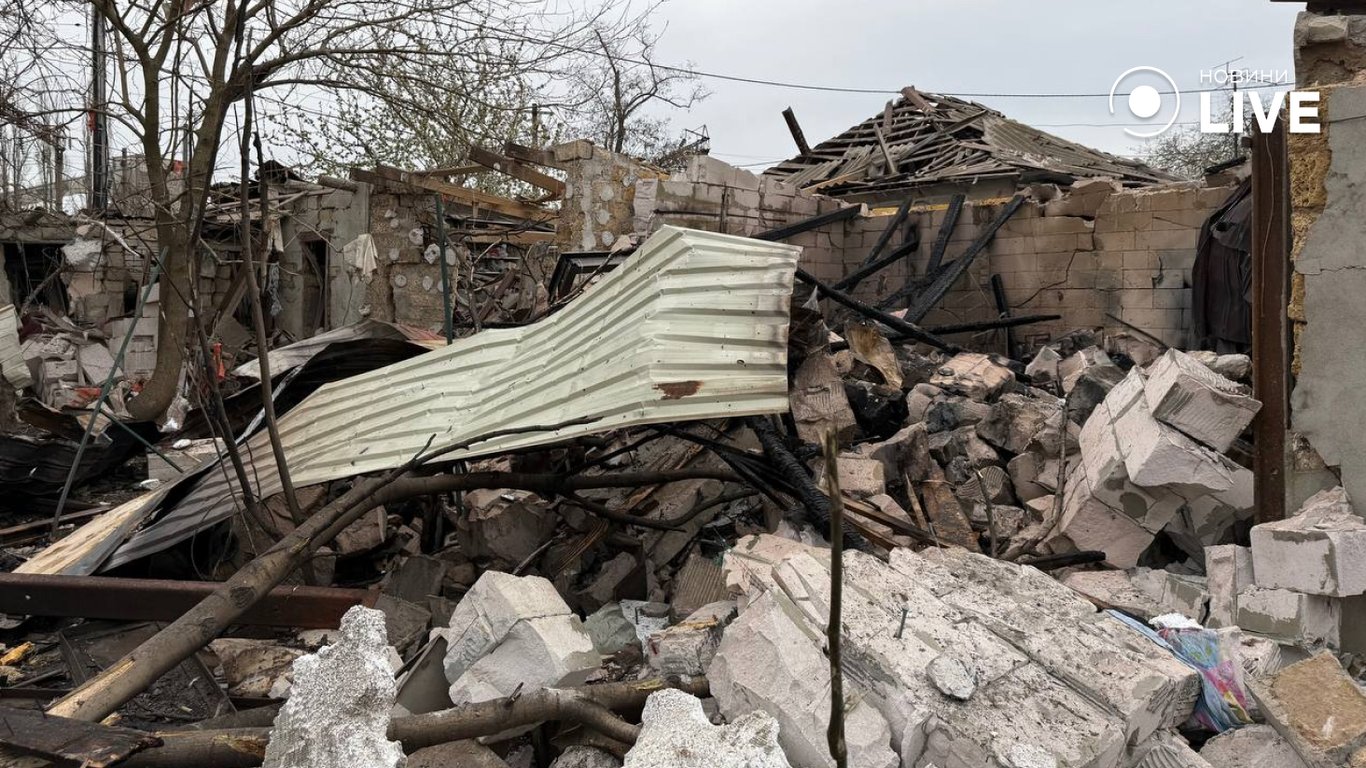 Нема де жити — одесити про наслідки обстрілу - фото 9