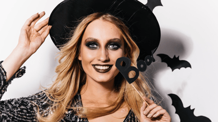 4 прически на Хэллоуин 2025, которые легко сделать дома - 285x160