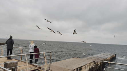 Холод не отступает — погода в Одессе сегодня - 290x166