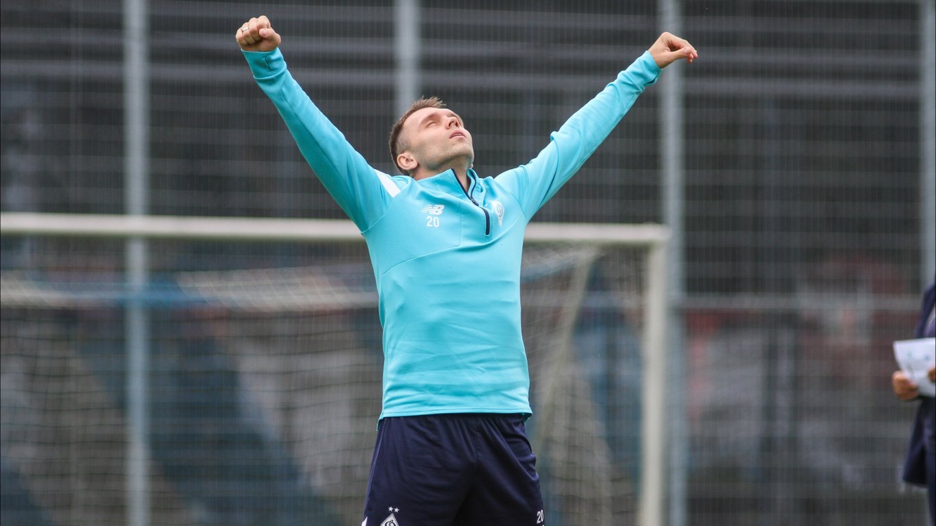 Александр Караваев