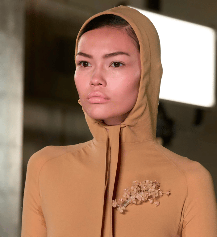 Аксесуар, що гармонійно доповнить будь-яке вбрання - фото 3