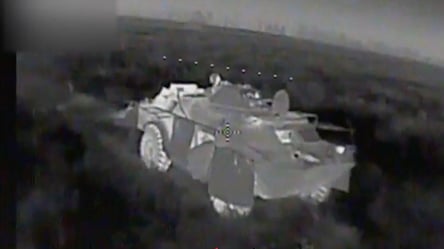 Українські воїни знищили ворожу броньовану машину з десантом — кадри, що вражають - 285x160