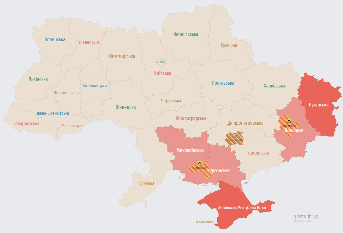 Карта повітряних тривог ввечері 5 серпня. Фото: alerts.in.ua