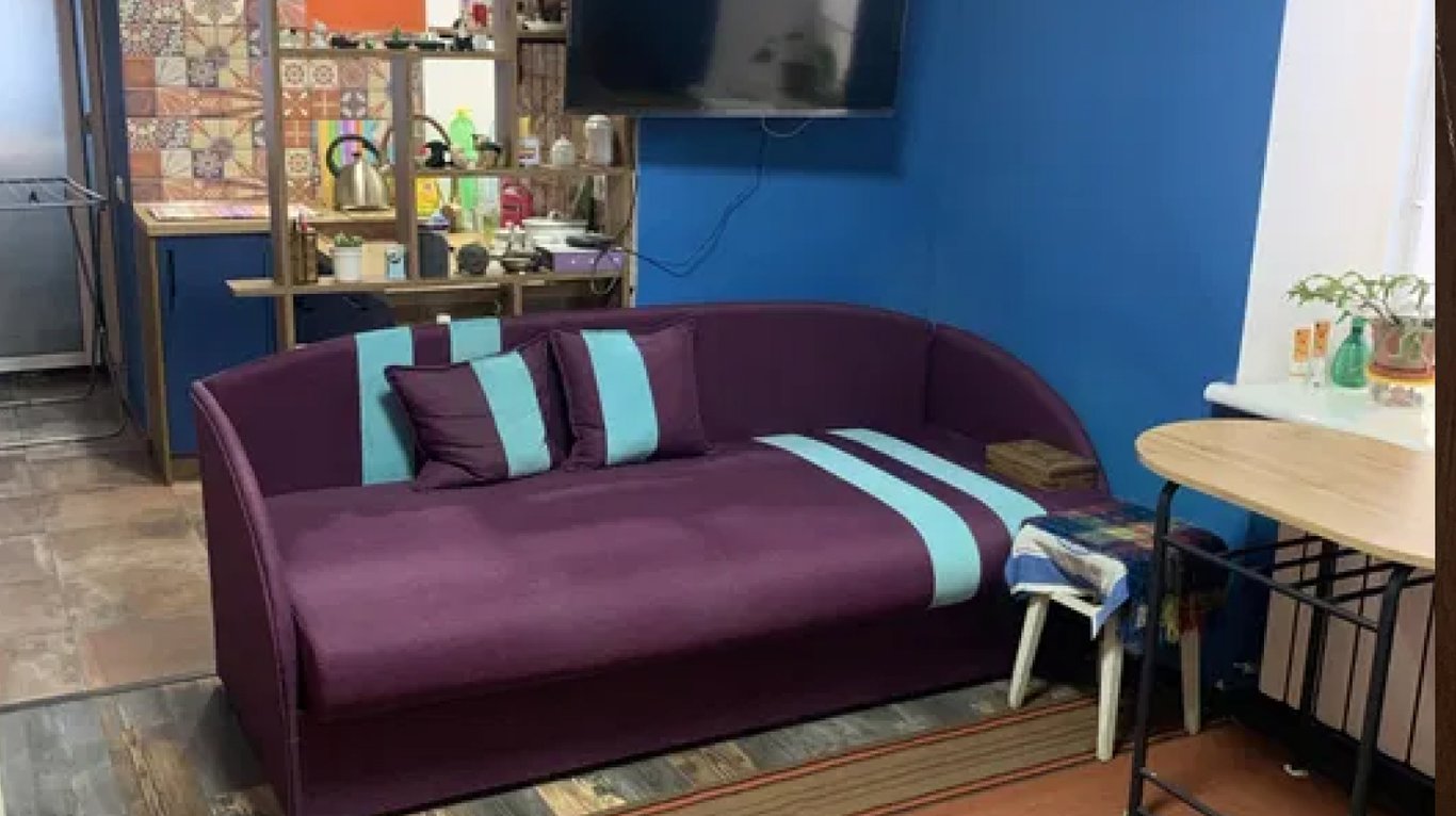 Всього за 16 тис. доларів — в центрі Одеси продають квартиру з горищем, фото - фото 2