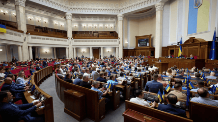 Податок на посилки — у Раді оцінили шанси на ухвалення закону - 285x160