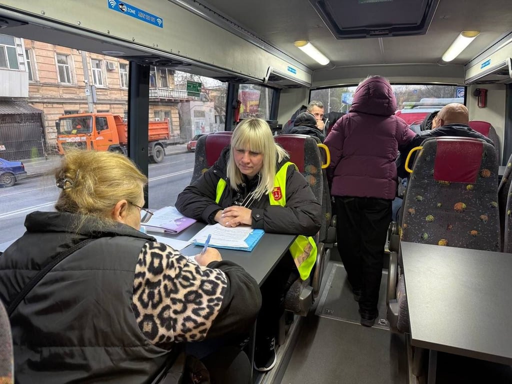 Наслідки обстрілу Одеси 24 квітня