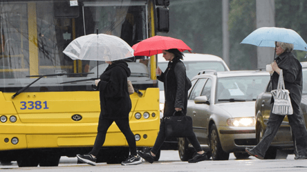 В яких регіонах очікувати дощі — погода в Україні на завтра - 285x160