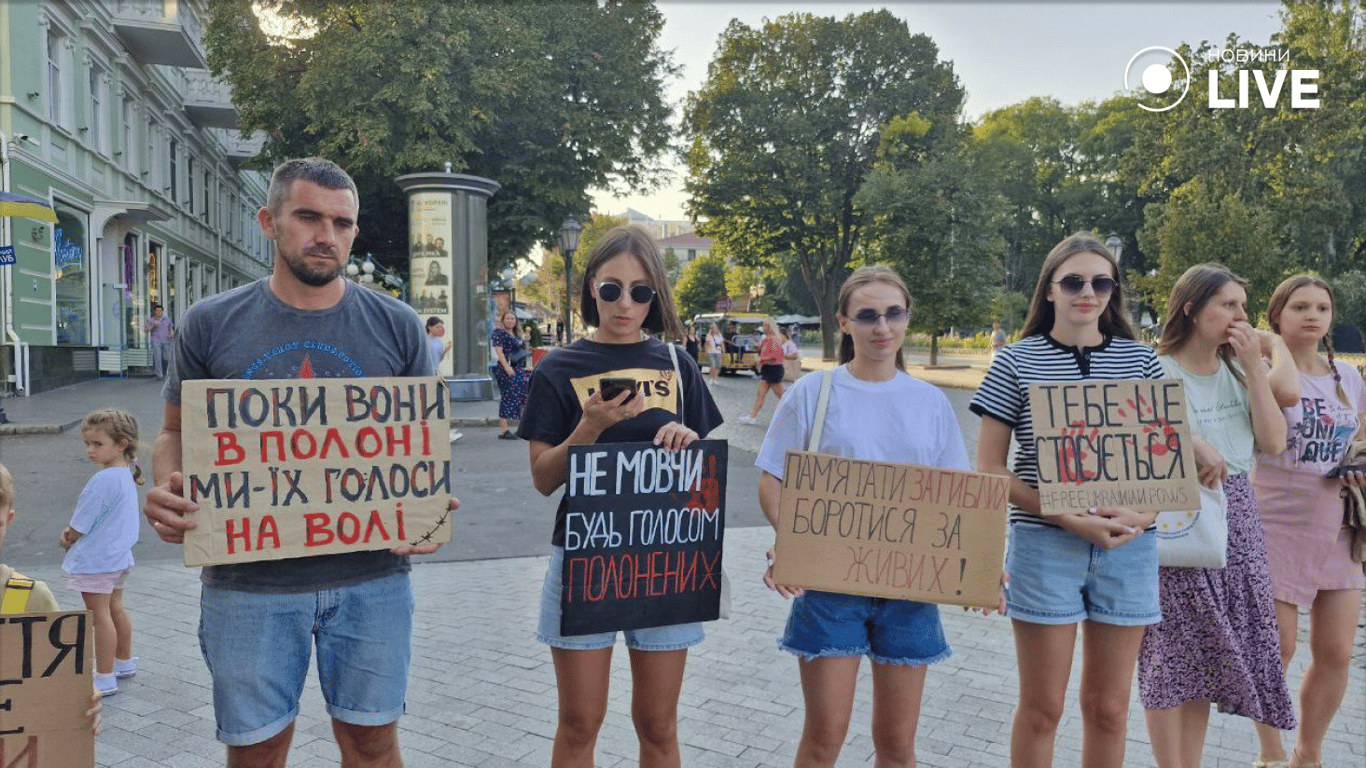 В Одесі пройшла акція на підтримку полонених військових