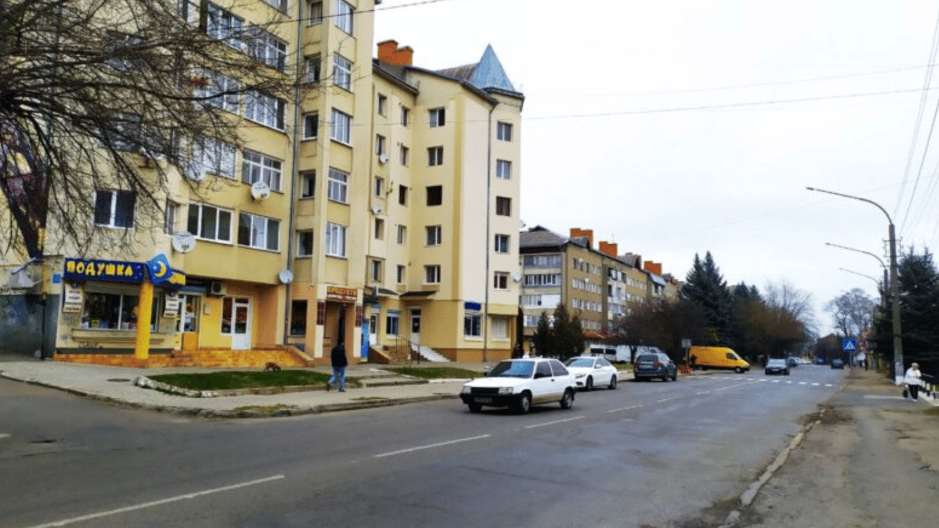 На Львівщині відремонтують 1,1 км дороги за 85 млн