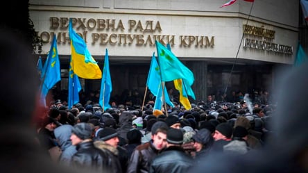 Сьогодні відзначають День Автономної Республіки Крим: як відбувався законний референдум - 285x160