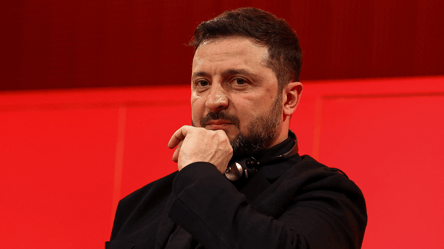 Зеленский ответил, обращалась ли Америка к Украине за помощью - 285x160