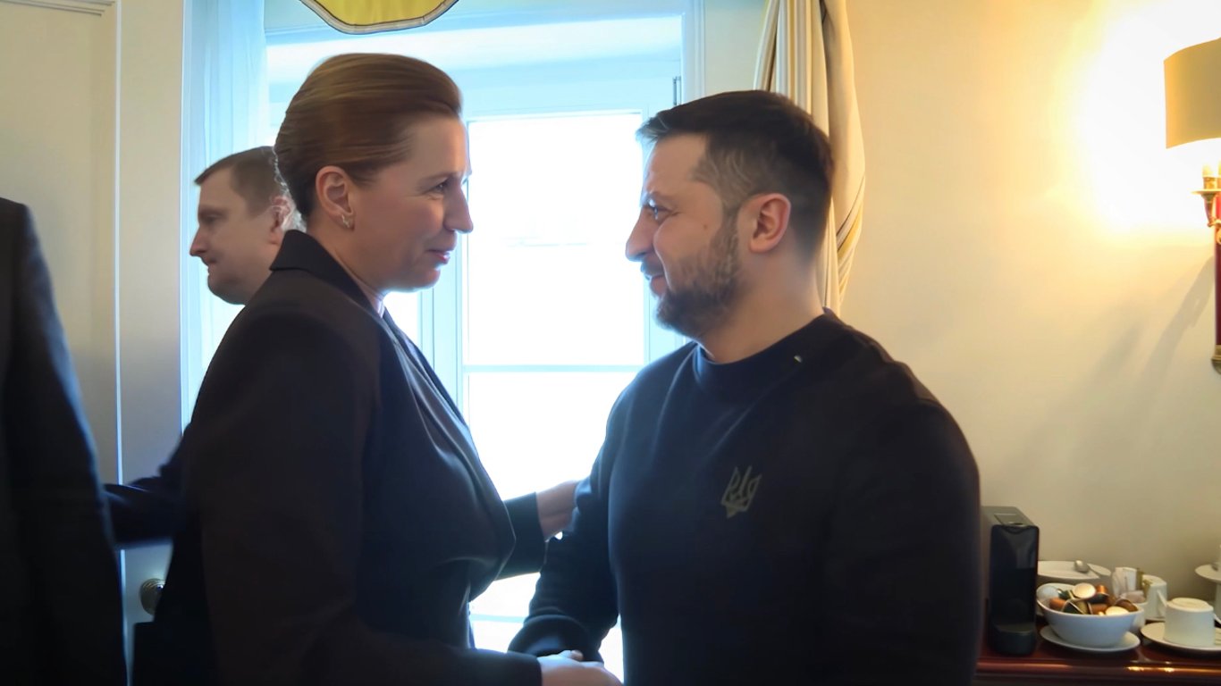 Зеленский встретился с премьером Дании Мэтте Фредериксен 17 февраля