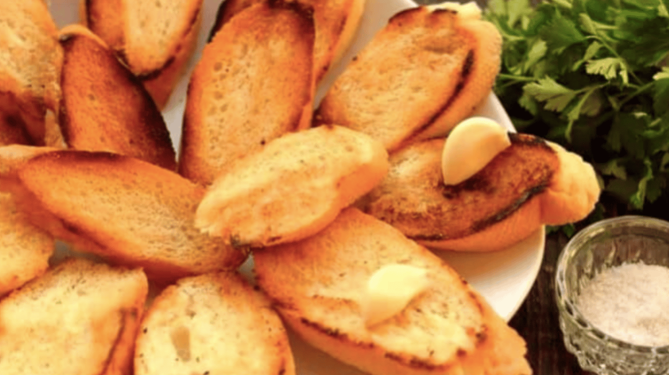 смажений хліб для бутербродів